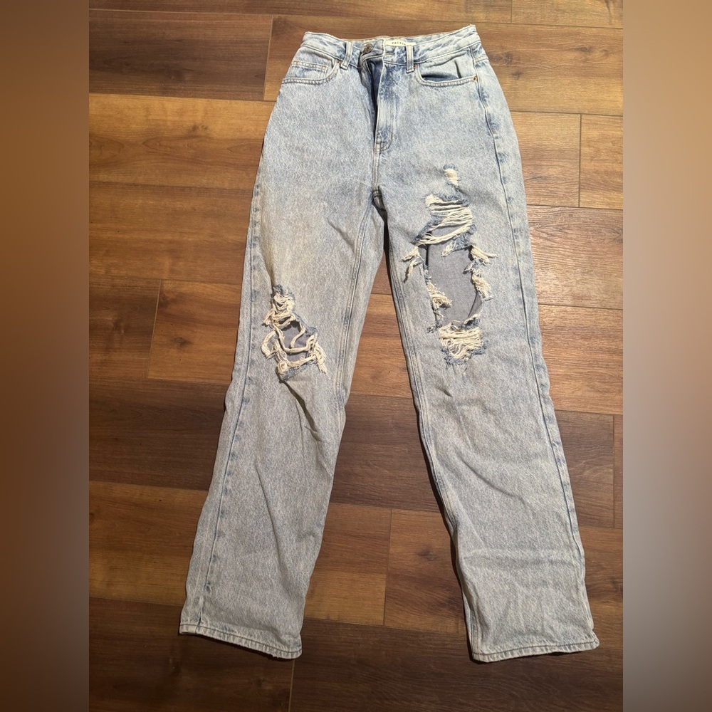 Pacsun distressed boyfriend jeans